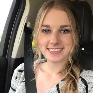 Meet your Posher, Teneea